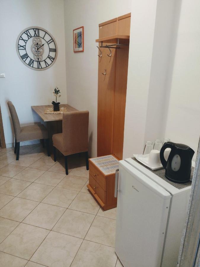 Kalauz Rooms Lozovac Exterior foto