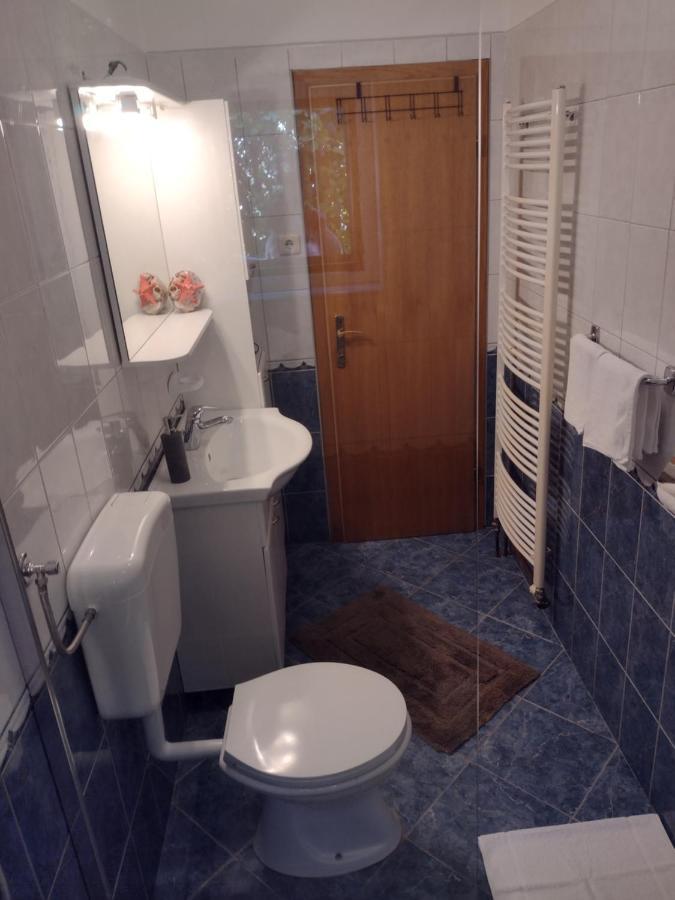 Kalauz Rooms Lozovac Exterior foto
