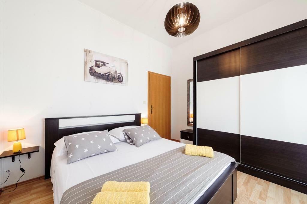 Kalauz Rooms Lozovac Exterior foto